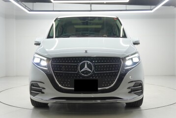 Mercedes V-class V220, 2025