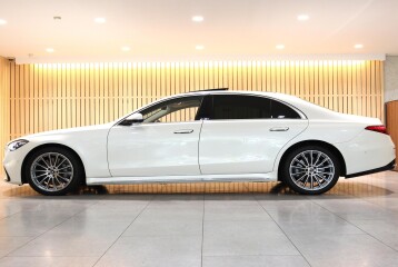 Mercedes S-class S500, 2023