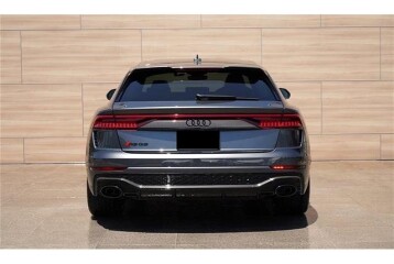 Audi RS Q8 TFSI Quattro, 2022