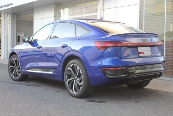 Audi Q8 Sportback e-tron 55 Quattro S line, 2023