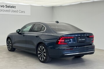 Volvo S60 Ultimate B4, 2023