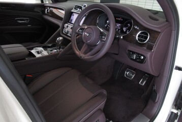 Bentley Bentayga EBW Azure, 2023