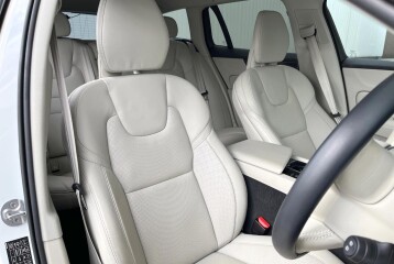 Volvo V60 Cross Country  Ultimate B5, 2023