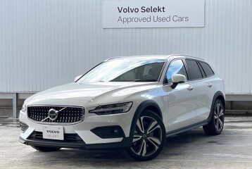 Volvo V60 Cross Country  Ultimate B5, 2023