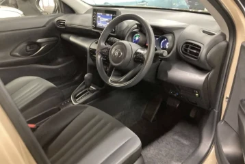 Toyota Yaris Cross Hybrid X, 2023