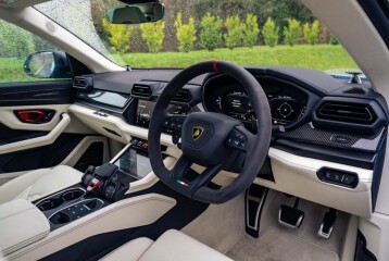 Lamborghini Urus SE, 2025
