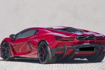 Lamborghini Revuelto , 2025