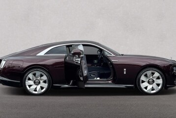 Rolls-Royce Spectre , 2025