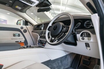 Rolls-Royce Spectre , 2025