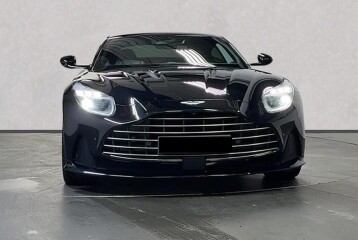 Aston Martin DB12 , 2024