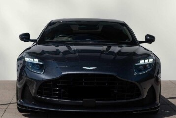 Aston Martin DB12 , 2024