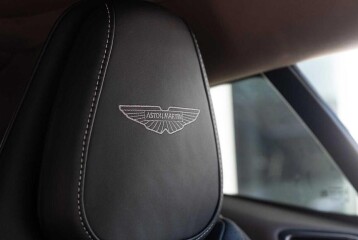 Aston Martin DB12 , 2024