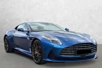 Aston Martin DB12 , 2024