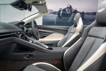 Aston Martin DB12 , 2026