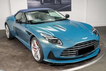 Aston Martin DB12 , 2026