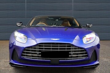 Aston Martin DB12 , 2026