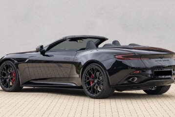 Aston Martin DB12 Volante, 2026