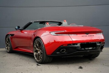 Aston Martin DB12 Volante, 2026