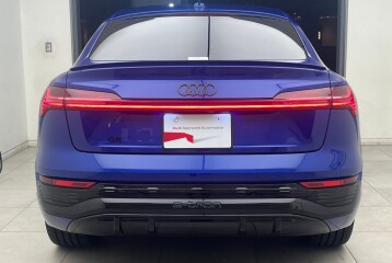 Audi Q8 Sportback e-tron 55 Quattro S line, 2023
