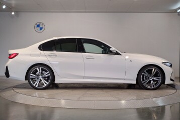 BMW 3 series 318i M Sport, 2024