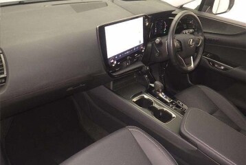Lexus NX 450h+ Version L, 2023