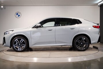 BMW X2 xDrive 20d, 2025