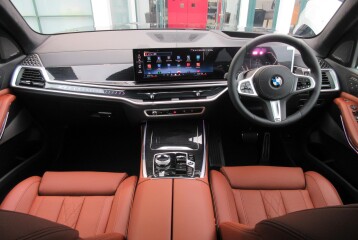 BMW X7 xDrive40d M Sport, 2025