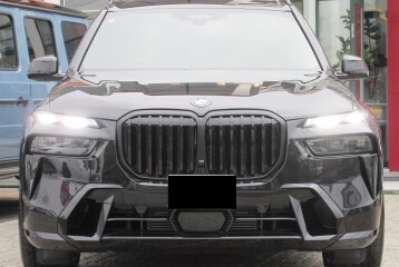 BMW X7 xDrive40d M Sport, 2025