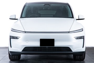 Tesla Model Y Long Range, 2025