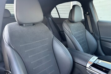 Mercedes C-class C200, 2025