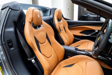 Ferrari 296 GTS, 2025