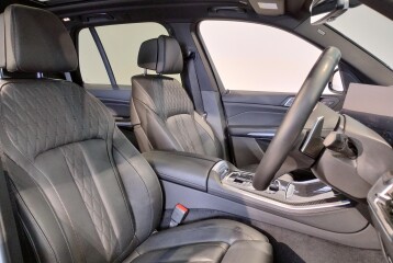 BMW X5 xDrive 40d M Sport, 2025