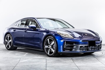 Porsche Panamera , 2024
