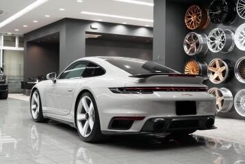 Porsche 911 Turbo S, 2025