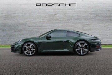 Porsche 911 Carrera, 2024