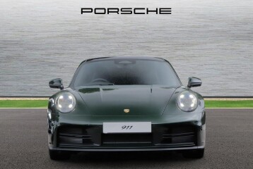 Porsche 911 Carrera, 2024