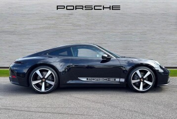 Porsche 911 Carrera, 2024