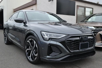 Audi Q8 e-tron 55 Quattro S Line, 2023