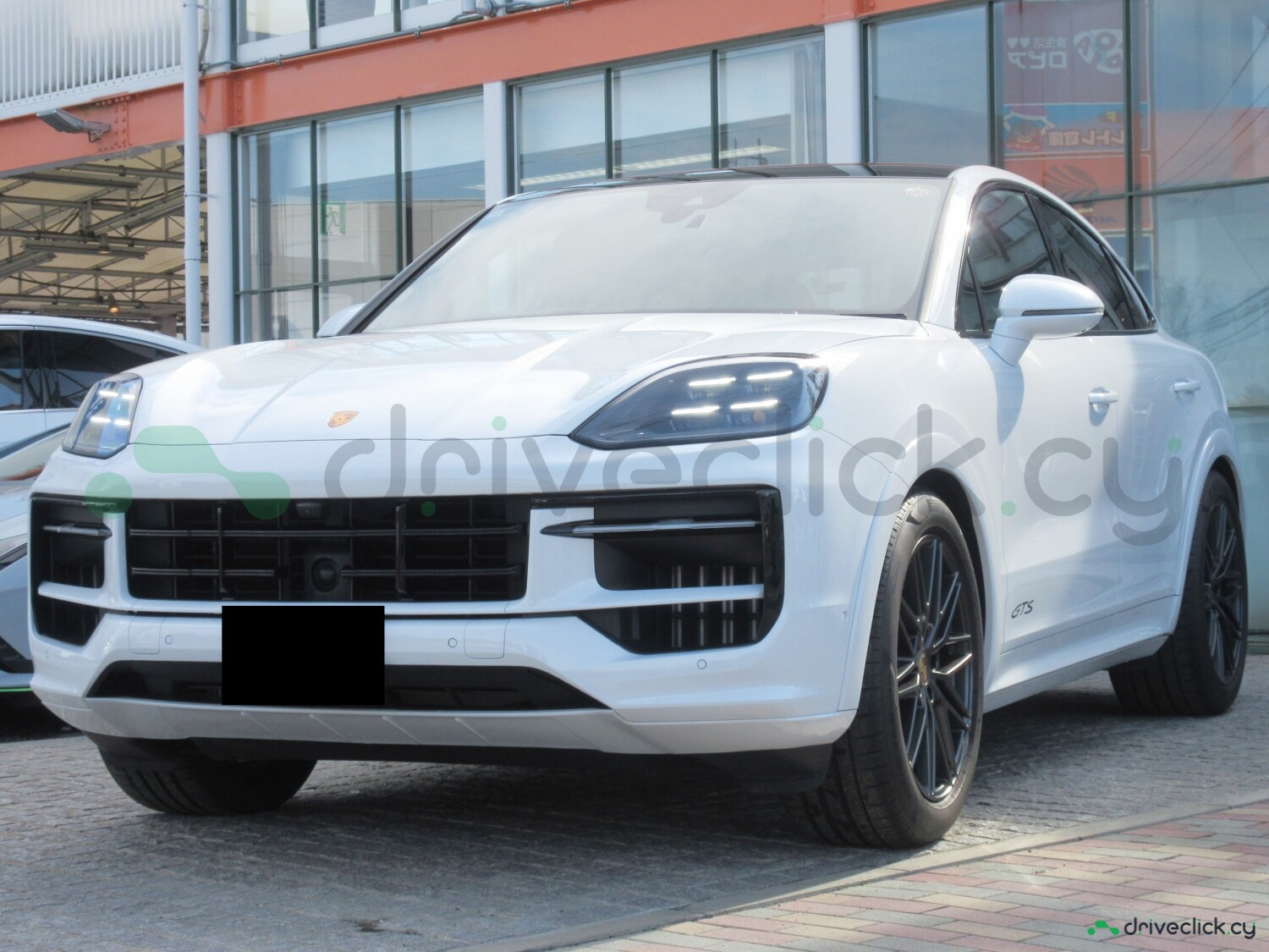 2024 Porsche Cayenne Coupe GTS — White — 5569 km