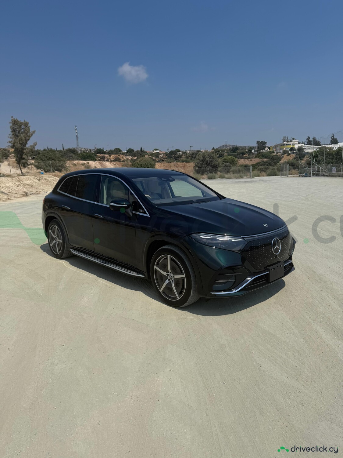 2024 Mercedes EQS SUV 450 — Green — 8674 km