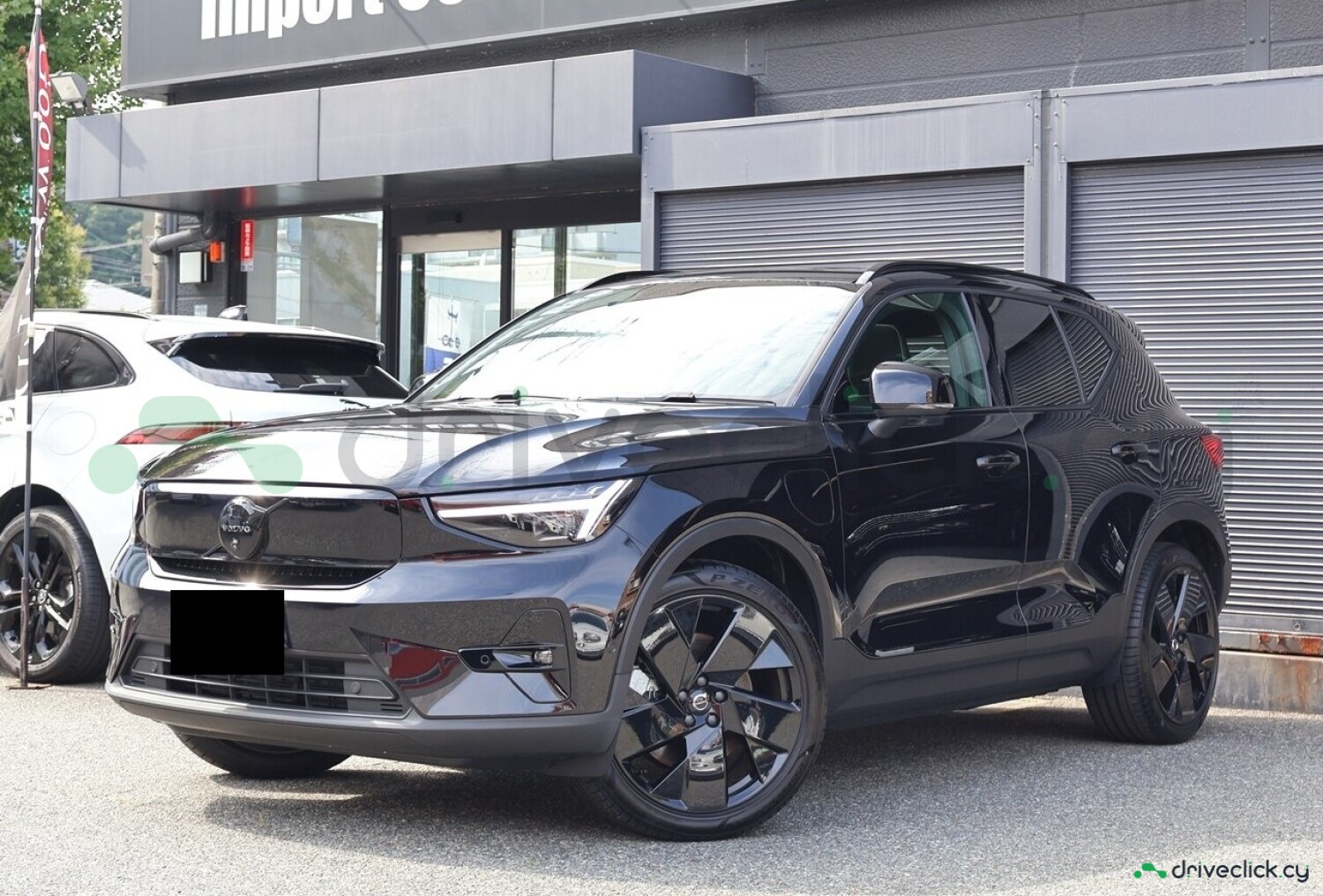 2025 Volvo EX30 Ultra Single Motor Extended — Black — 1818 km