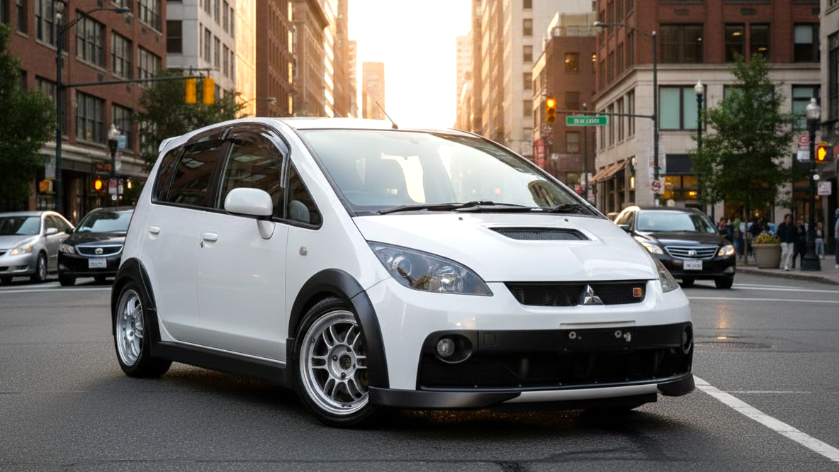 Mitsubishi Colt Ralliart Version-R белого цвета