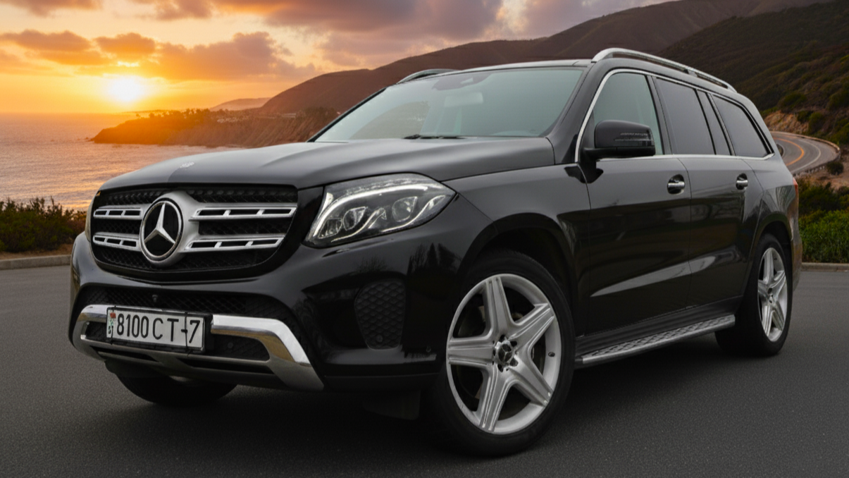 Mersedec-Benz black colour